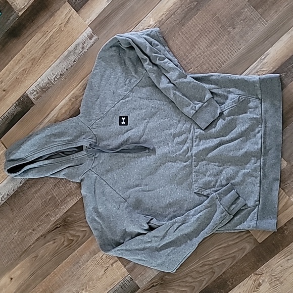 Under Armour Tops - Under Armour hooded sweatshirt